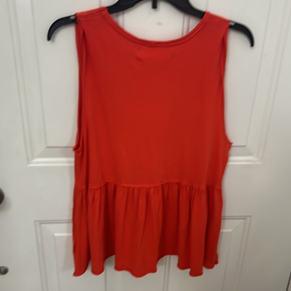 Free people anytime tank NWT small - Picture 2 of 2